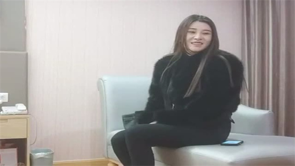 利哥探花 爆操极品高颜值网红 大长腿丰乳肥臀浪叫求饶